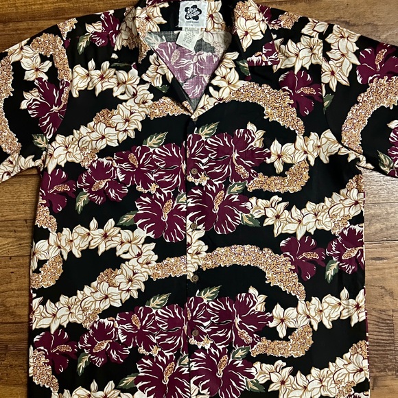 Hilo Hattie• Men’s • Large • Burgundy/Black/Beige • Floral • Hawaiian • Shirt - Picture 4 of 13